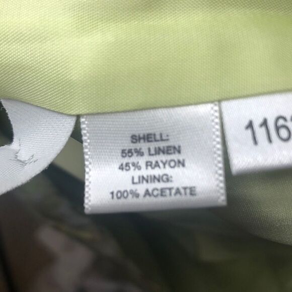 4/$25 Ann Taylor Loft Pleated Skirt. Size … - Picture 6 of 8